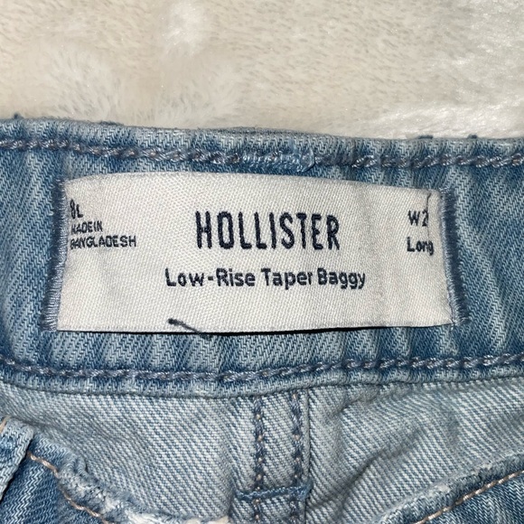Hollister Low Rise Taper Baggy Light Blue Jeans 8L/29L - Picture 2 of 6